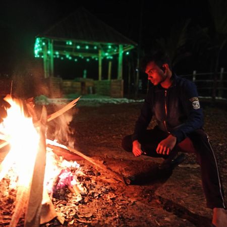 Grasshopper Jungle Queen Resort Chālsa 외부 사진